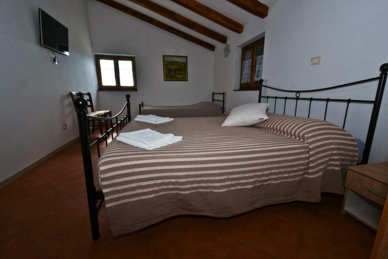 Rooms Agroturizam Romano Buje Ngoại thất bức ảnh